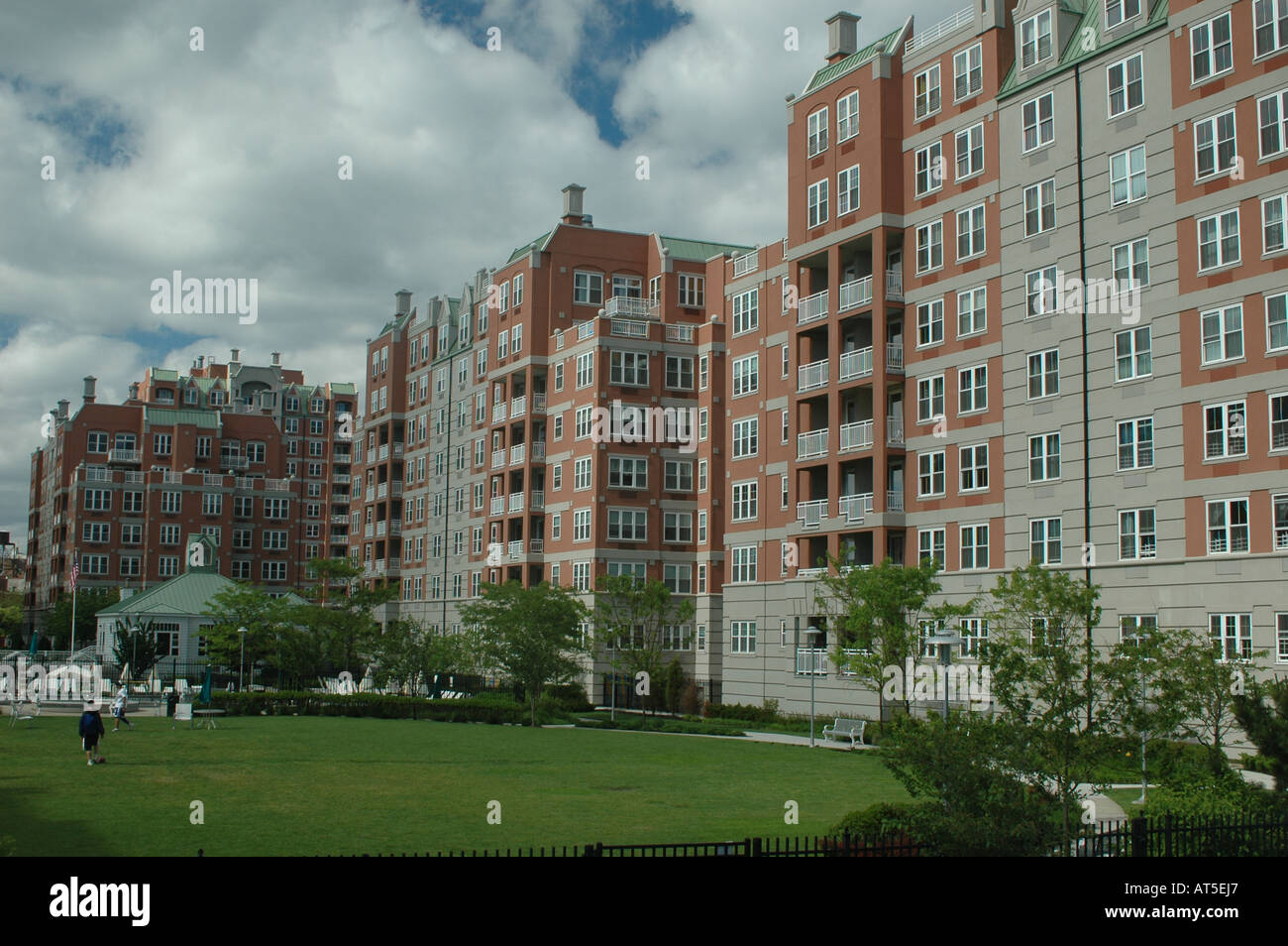 Oceana luxury condominium brighton beach hires stock photography and images Alamy