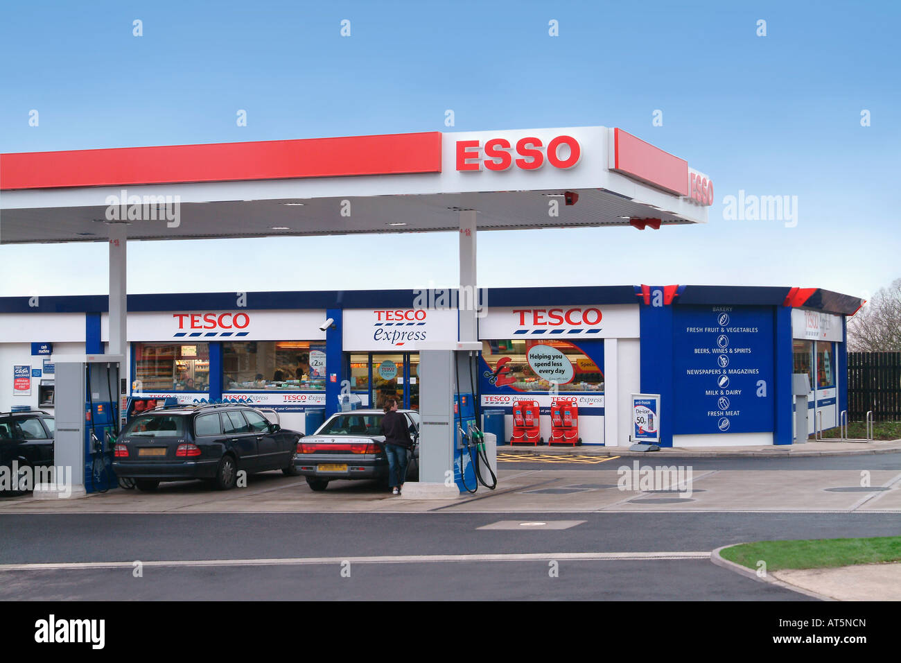 Photo 6x4 Esso Service Station Ollerton c2021 