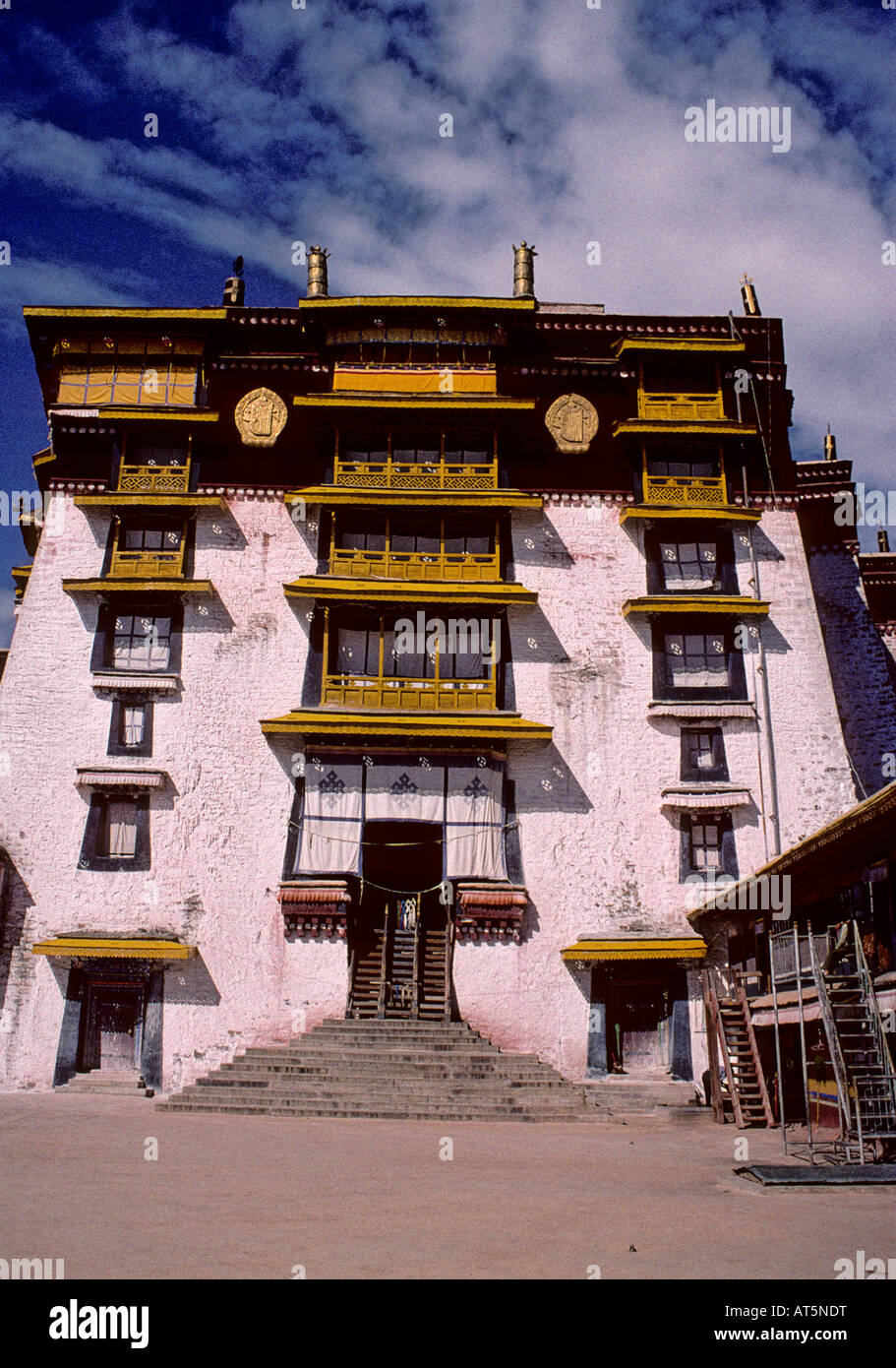 Potala Palace, Lhasa, Tibet Stock Photo - Alamy