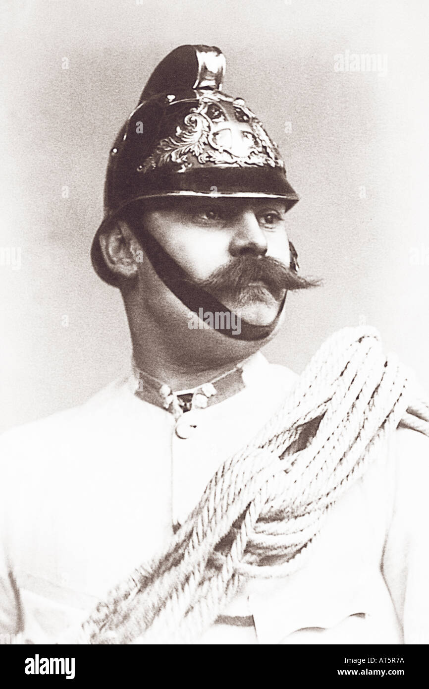 Volksbilder Feuerwehrmann 1900 Stock Photo