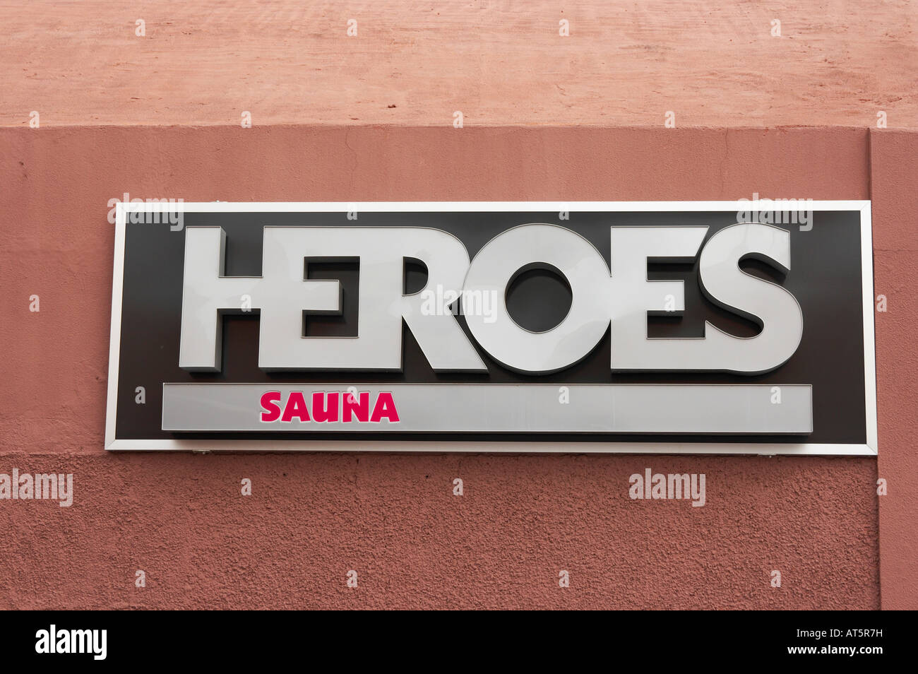 Tutustu 51+ imagen heroes sauna yumbo abzlocal fi