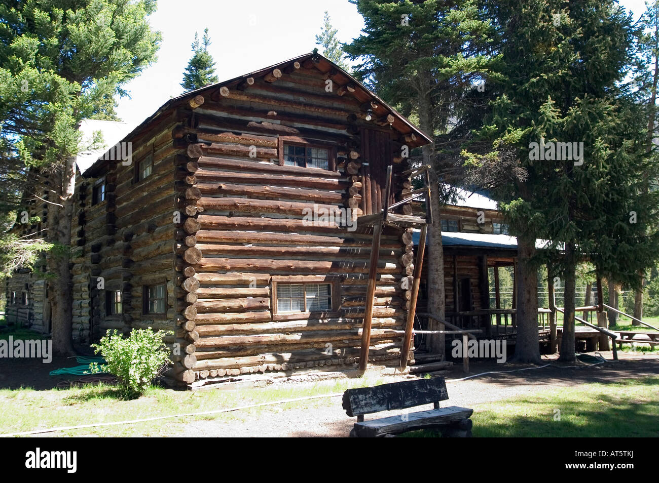 Buffalo Bill's hunting lodge, Pahaska Tepee, is a log cabin offering accommodations near Cody, WY. Stock Photo