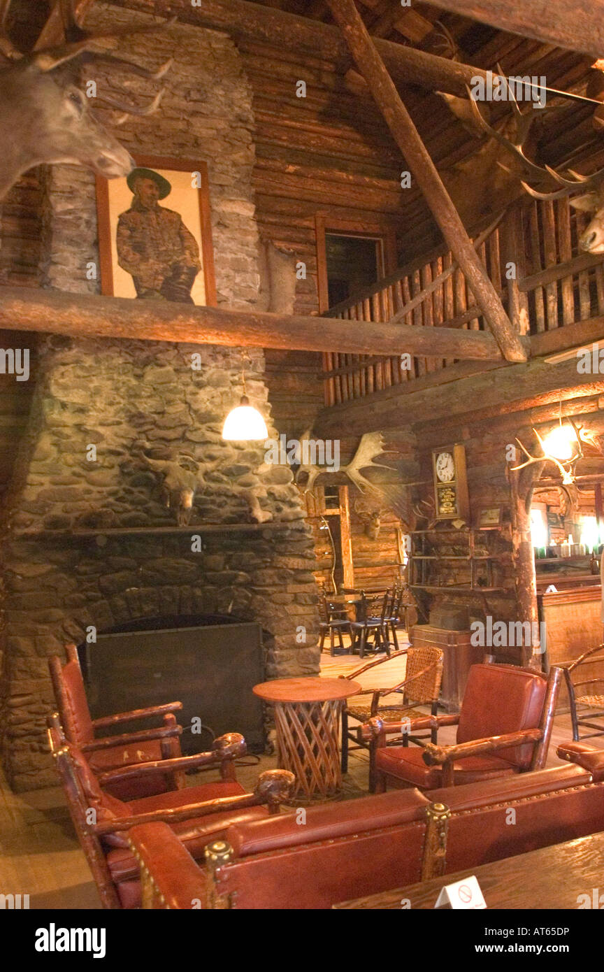 Buffalo Bill's hunting lodge, Pahaska Tepee, is a log cabin offering accommodations near Cody, WY. Stock Photo