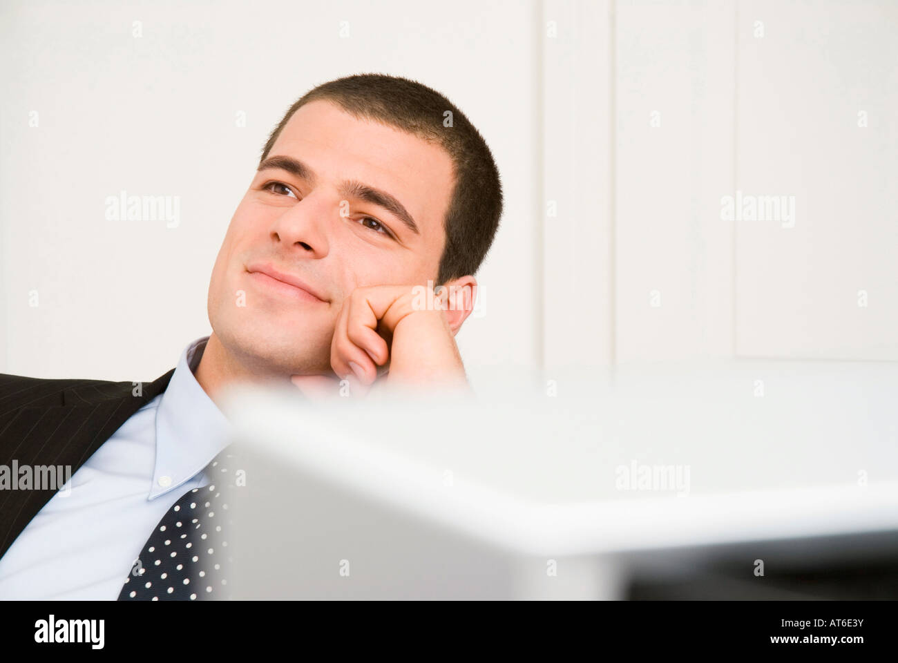 Shoulders chin ups man hi-res stock photography and images - Alamy