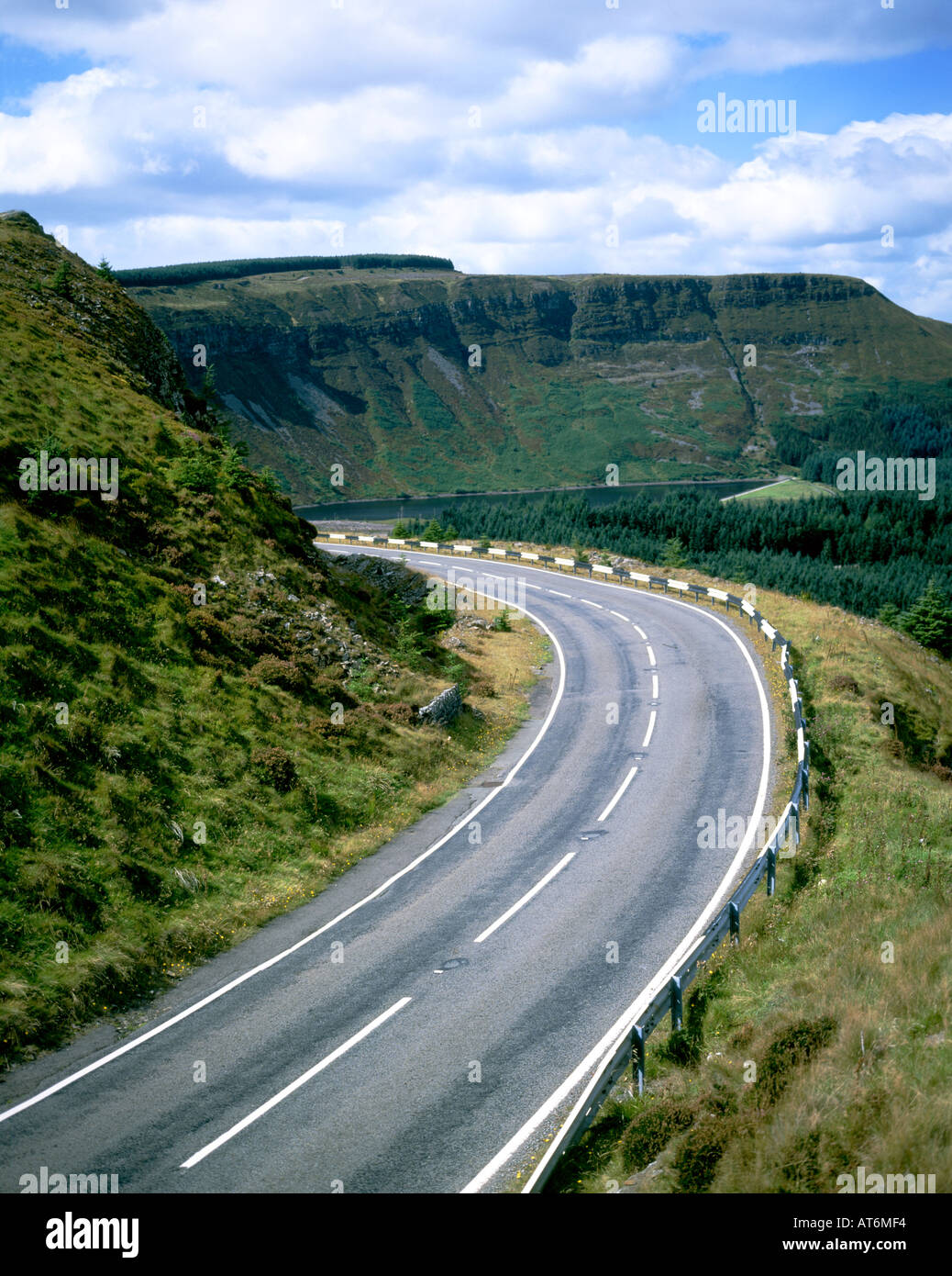 mountain road rhigos mountain near hirwaun between the rhondda valley