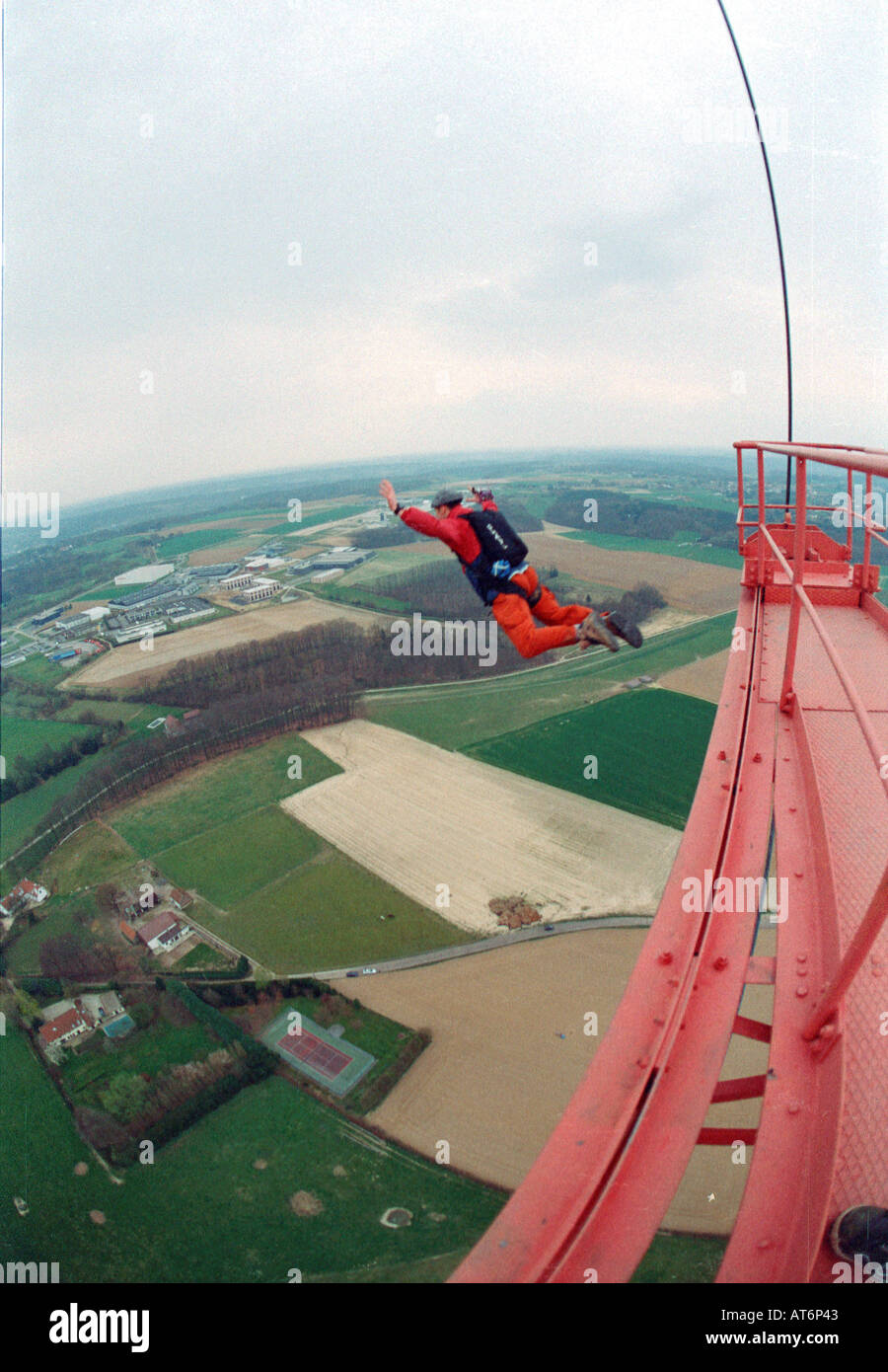 BASE JUMPING IN THE UK Stock Photo Alamy
