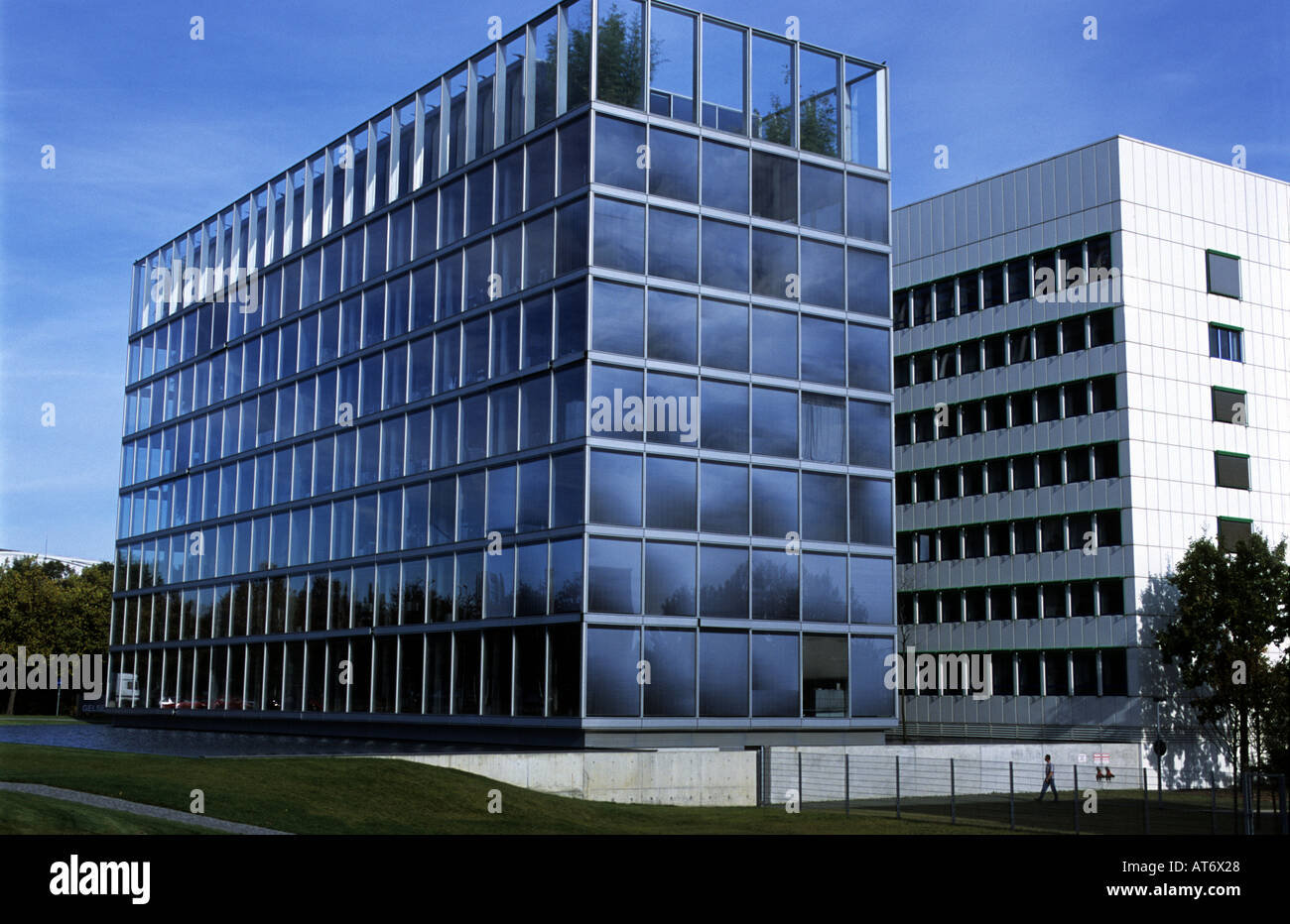 Sustanable office hires stock photography and images Alamy