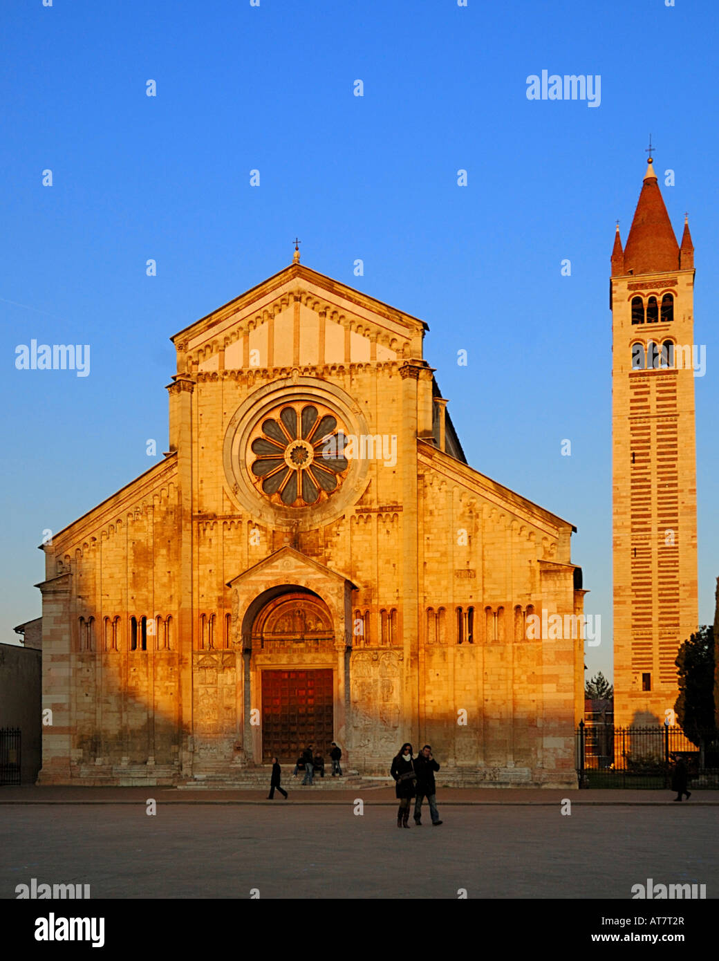 San zeno maggiore basilica hires stock photography and images Alamy