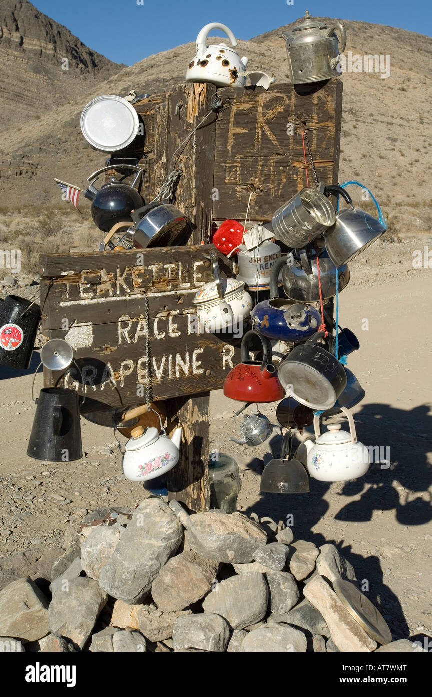Tea kettle junction road sign hires stock photography and images Alamy