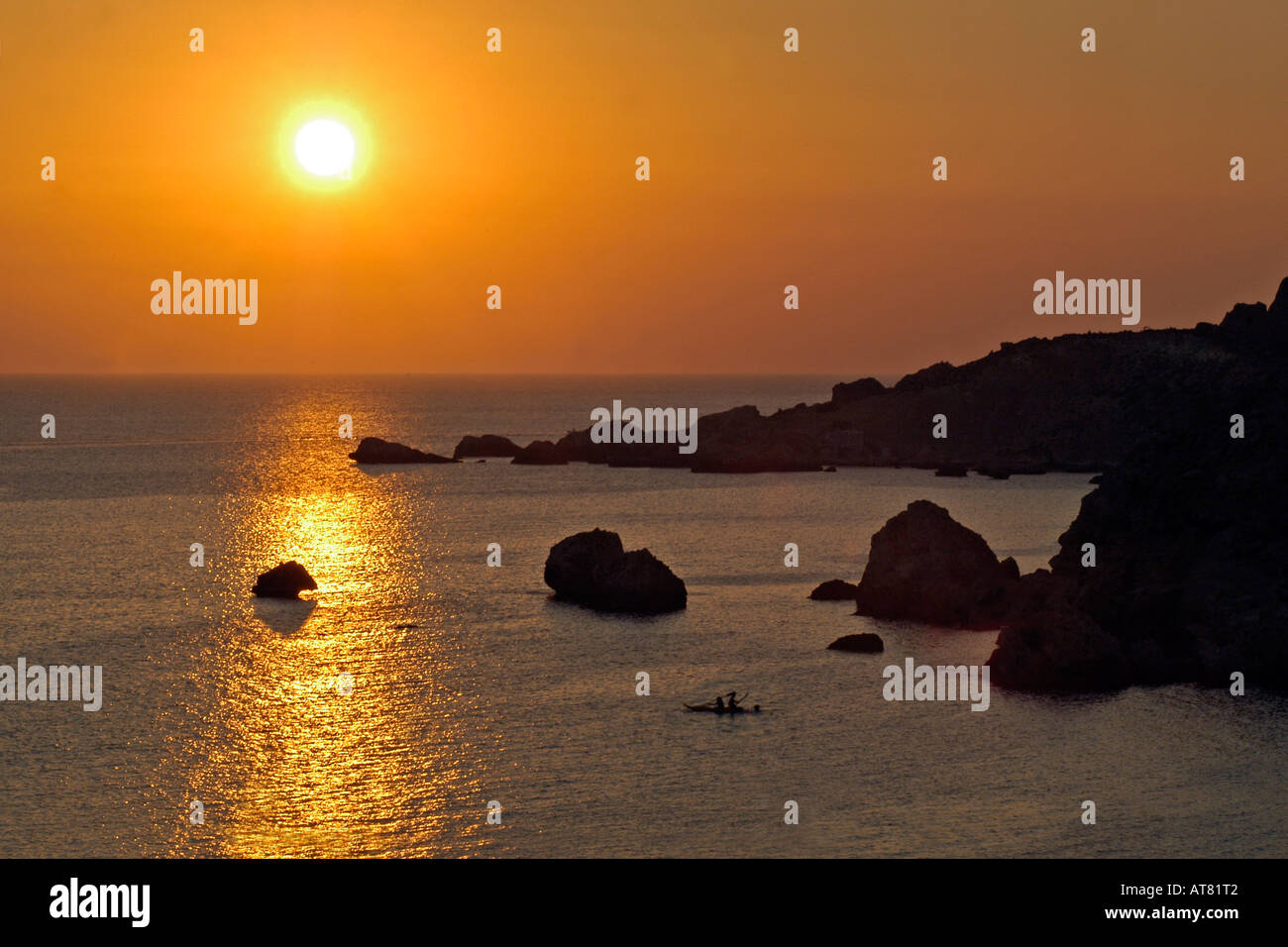 Sunset golden bay malta hi-res stock photography and images - Alamy