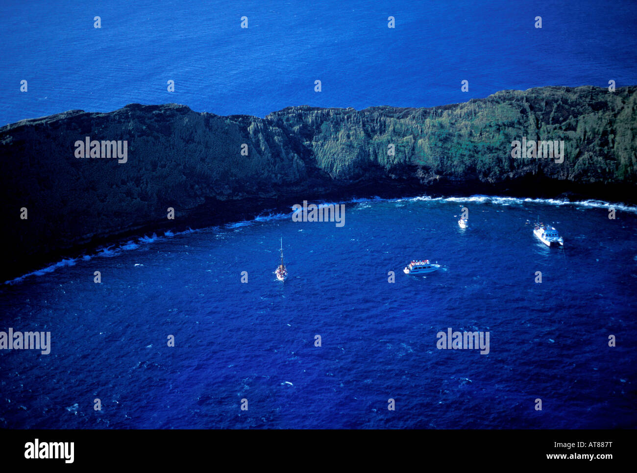 Molokini. Crescent shaped island off Maui's southwest coast, haven for