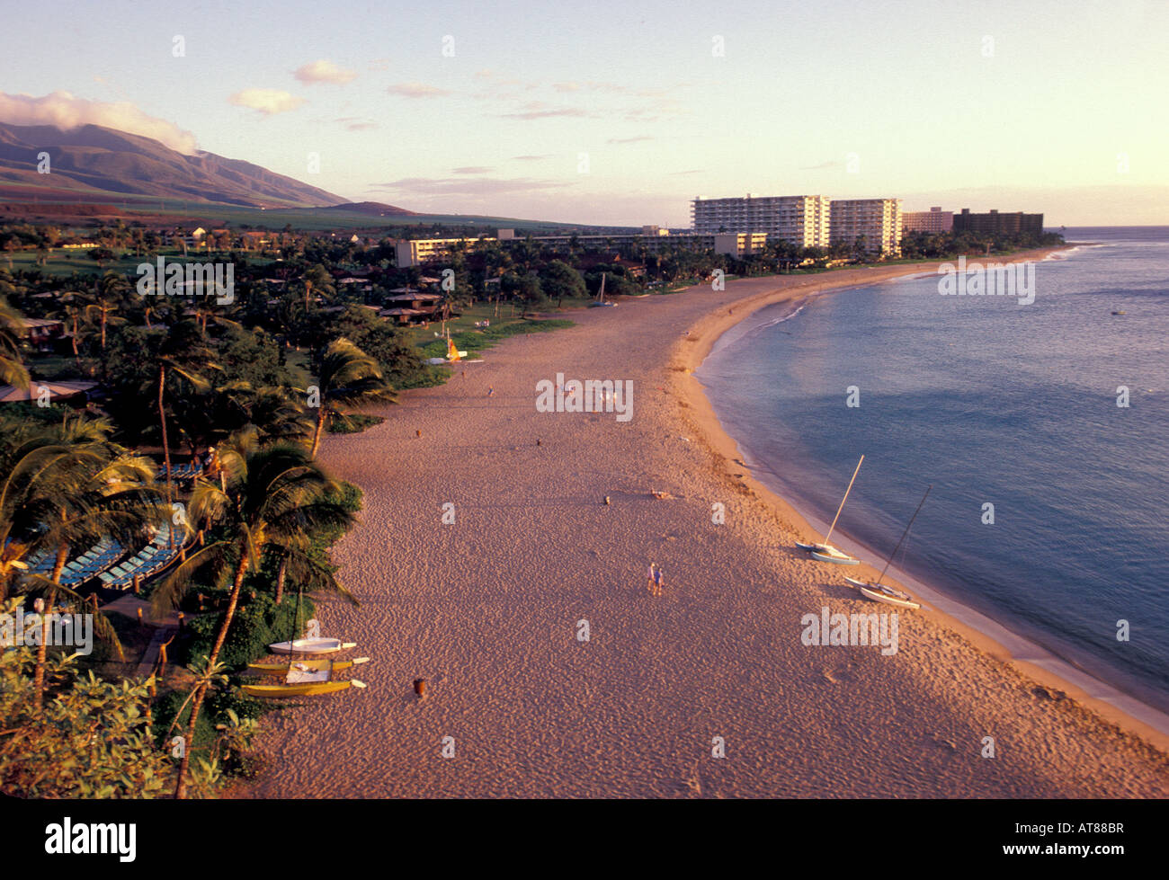Sunset kaanapali maui hawaii hi-res stock photography and images - Alamy