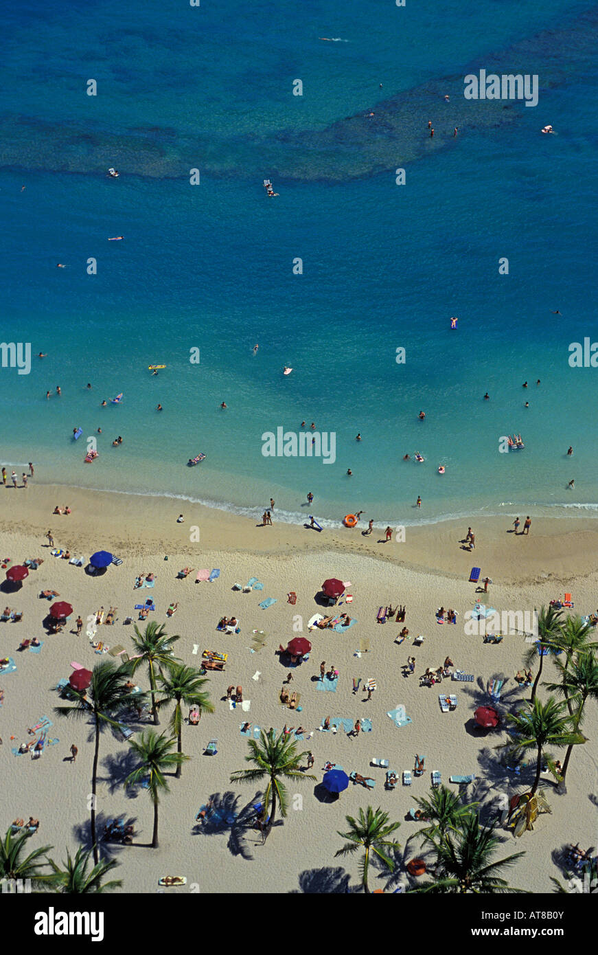 Aerial shot of waikiki beach hi-res stock photography and images - Alamy