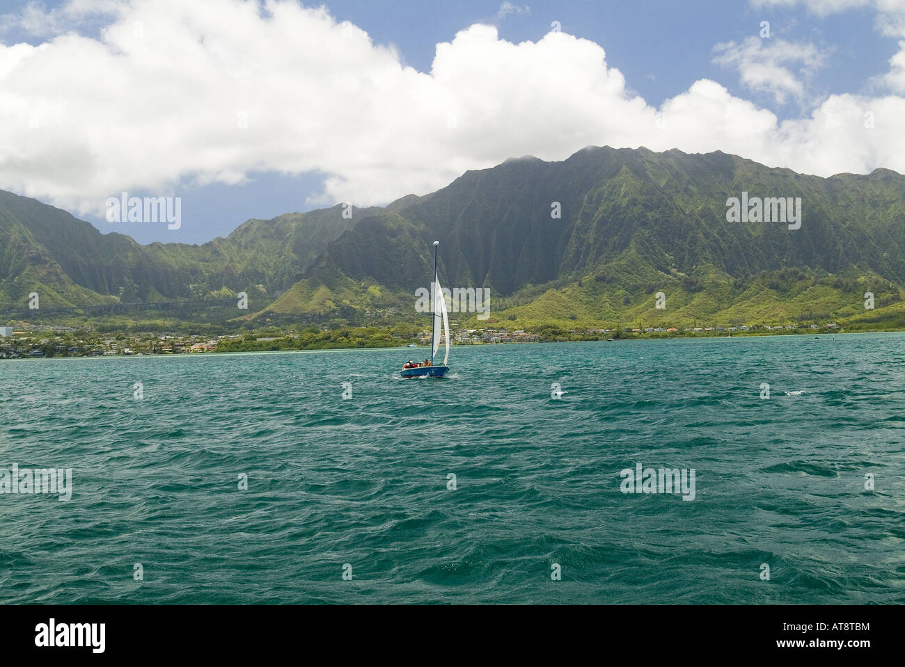 Perfect sailing conditions on Kaneohe Bay on Oahu's windward side. The