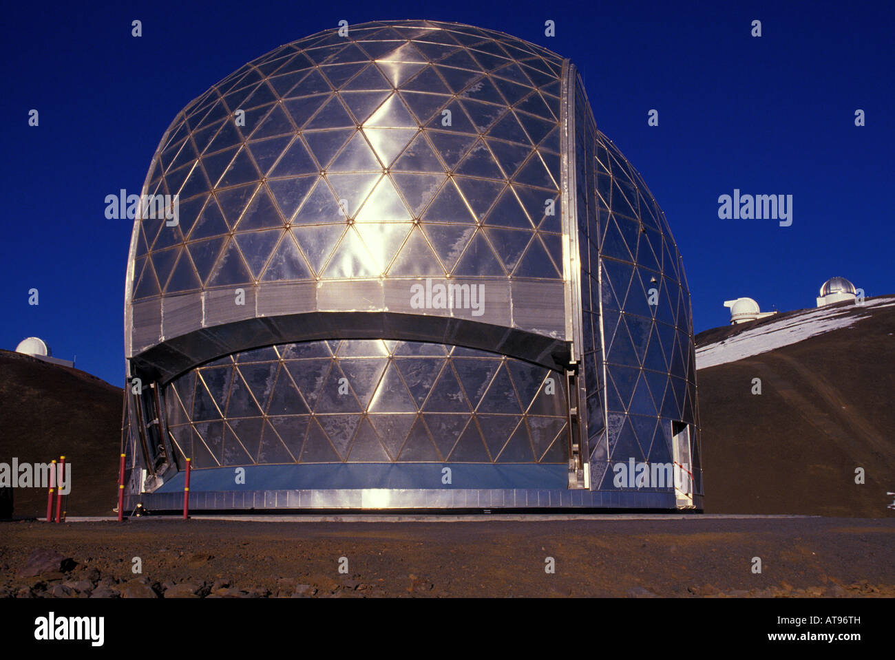 The caltech submilimeter telescope found at the Mauna Kea Observatory Stock Photo