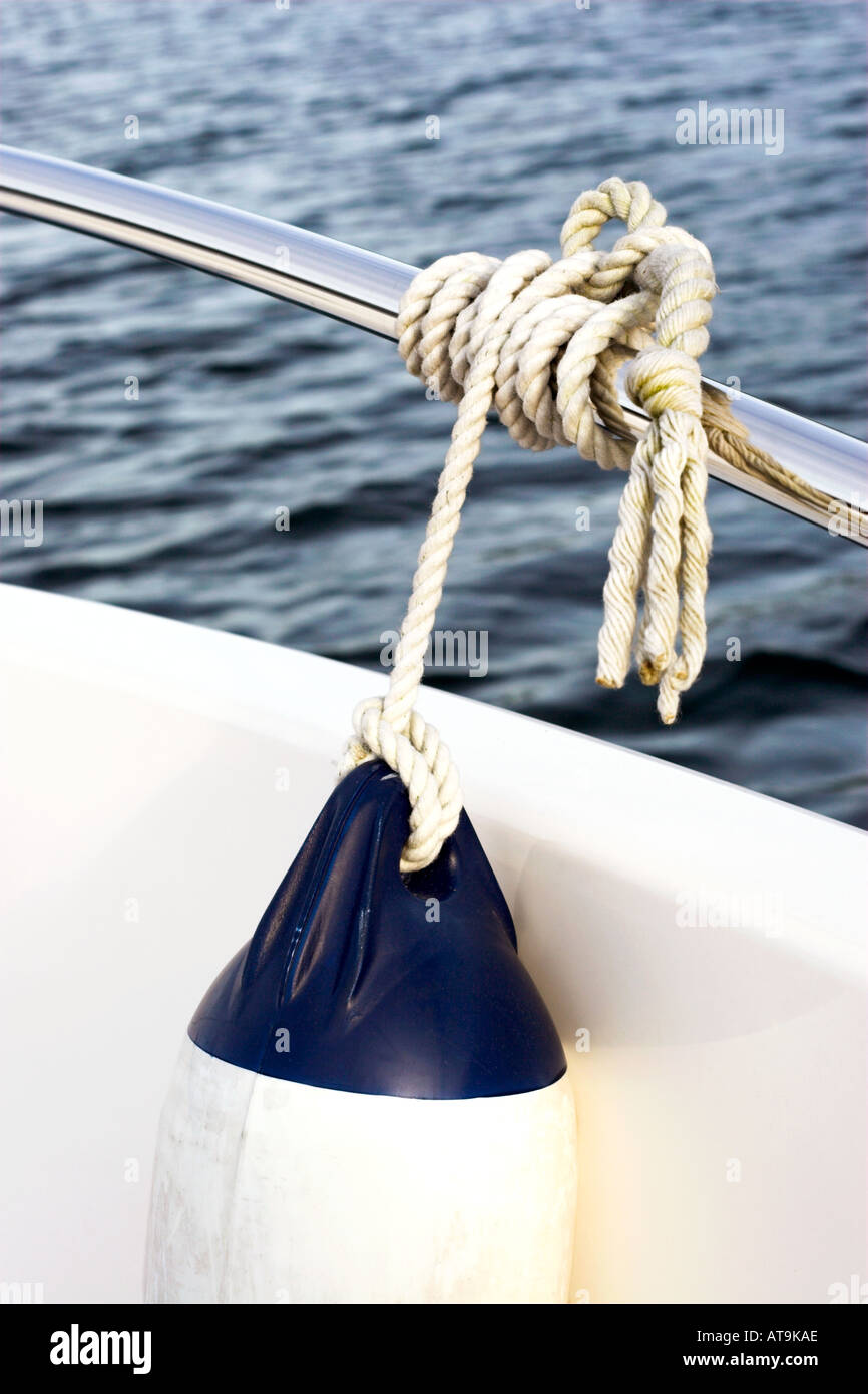 Rope Boat Fender Knot