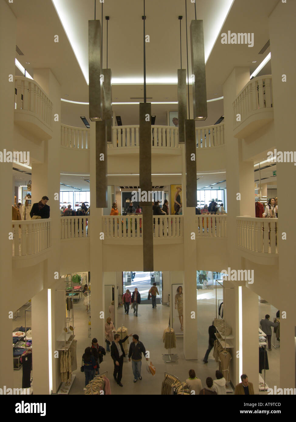 Madrid Spain capital city New Zara shop in the central shopping district  Stock Photo - Alamy