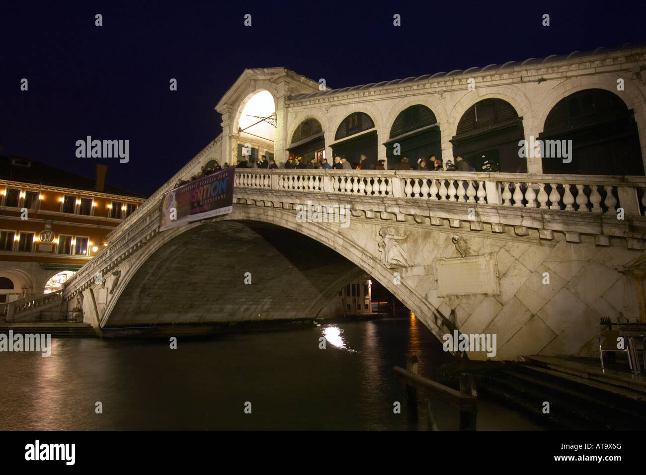 The Rialto Bridge At Night , Venice , Italy Stock Photo - Alamy