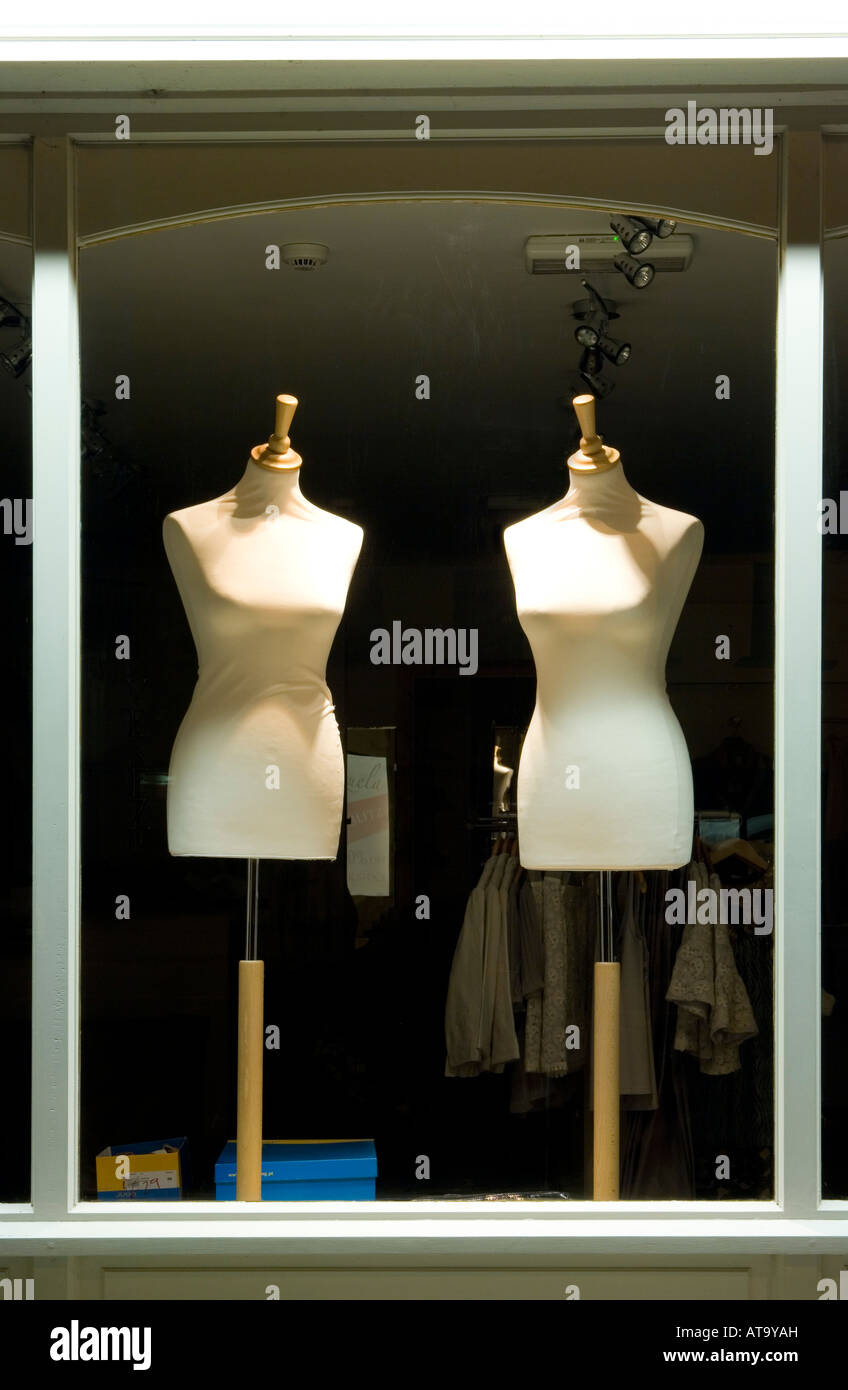 Shop Window Dummies High Resolution Stock Photography and Images Alamy