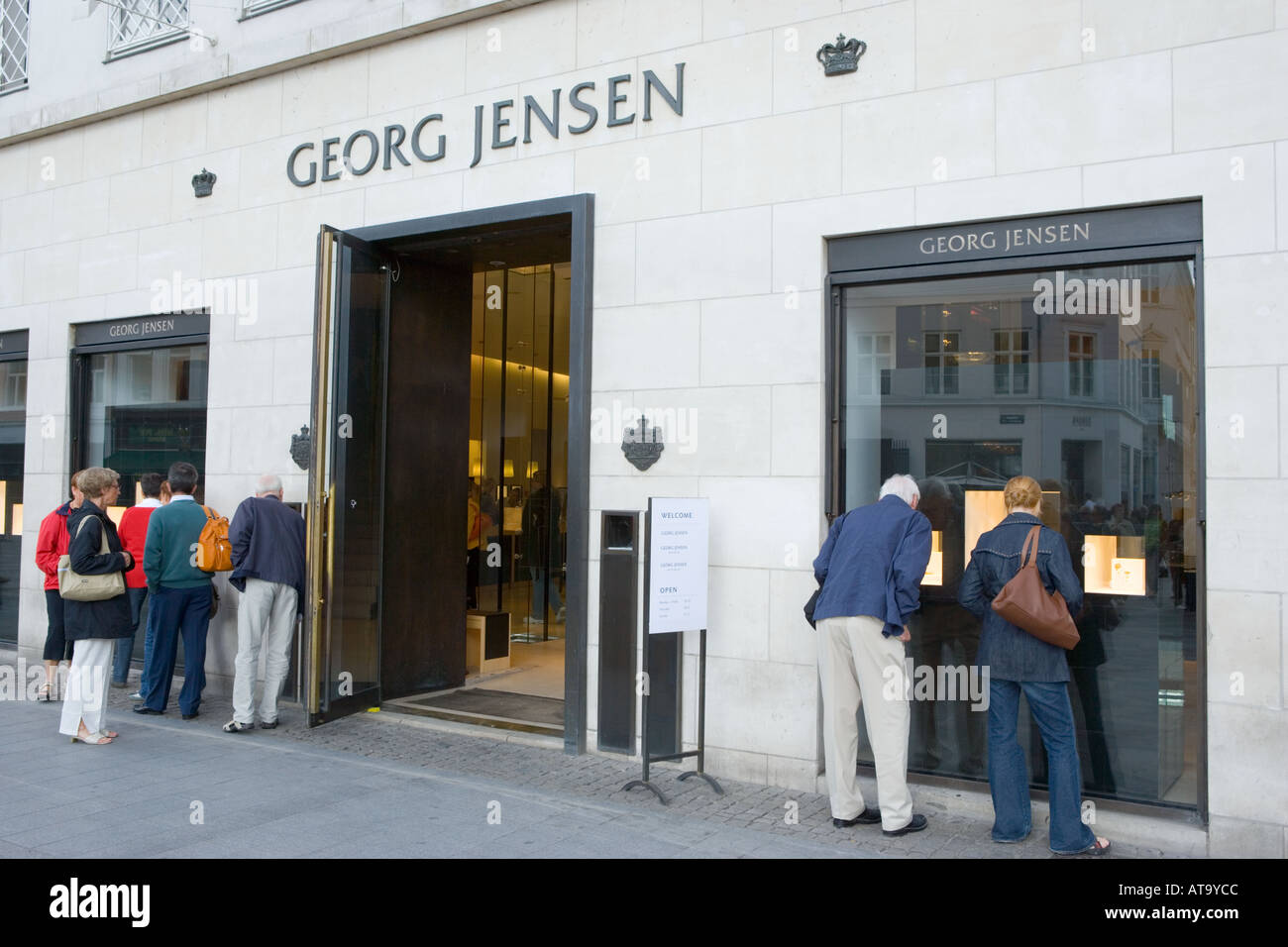 investering Ged Rytmisk Copenhagen Denmark Exterior of Georg Jensen silver shop on Stroget Stock  Photo - Alamy