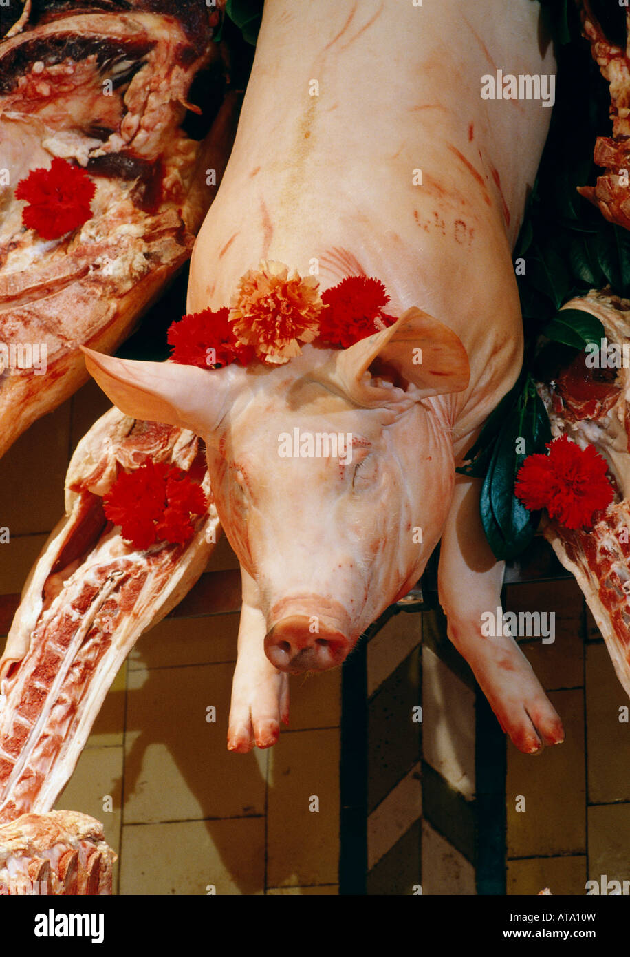 Hanging meat carcass hires stock photography and images Alamy