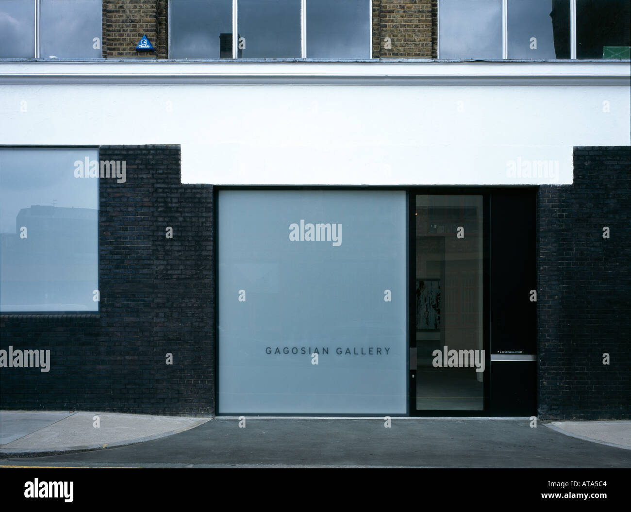 The Gagosian Gallery, Britannia Street, London. Entrance. 2004. Architect: Caruso St John Stock Photo