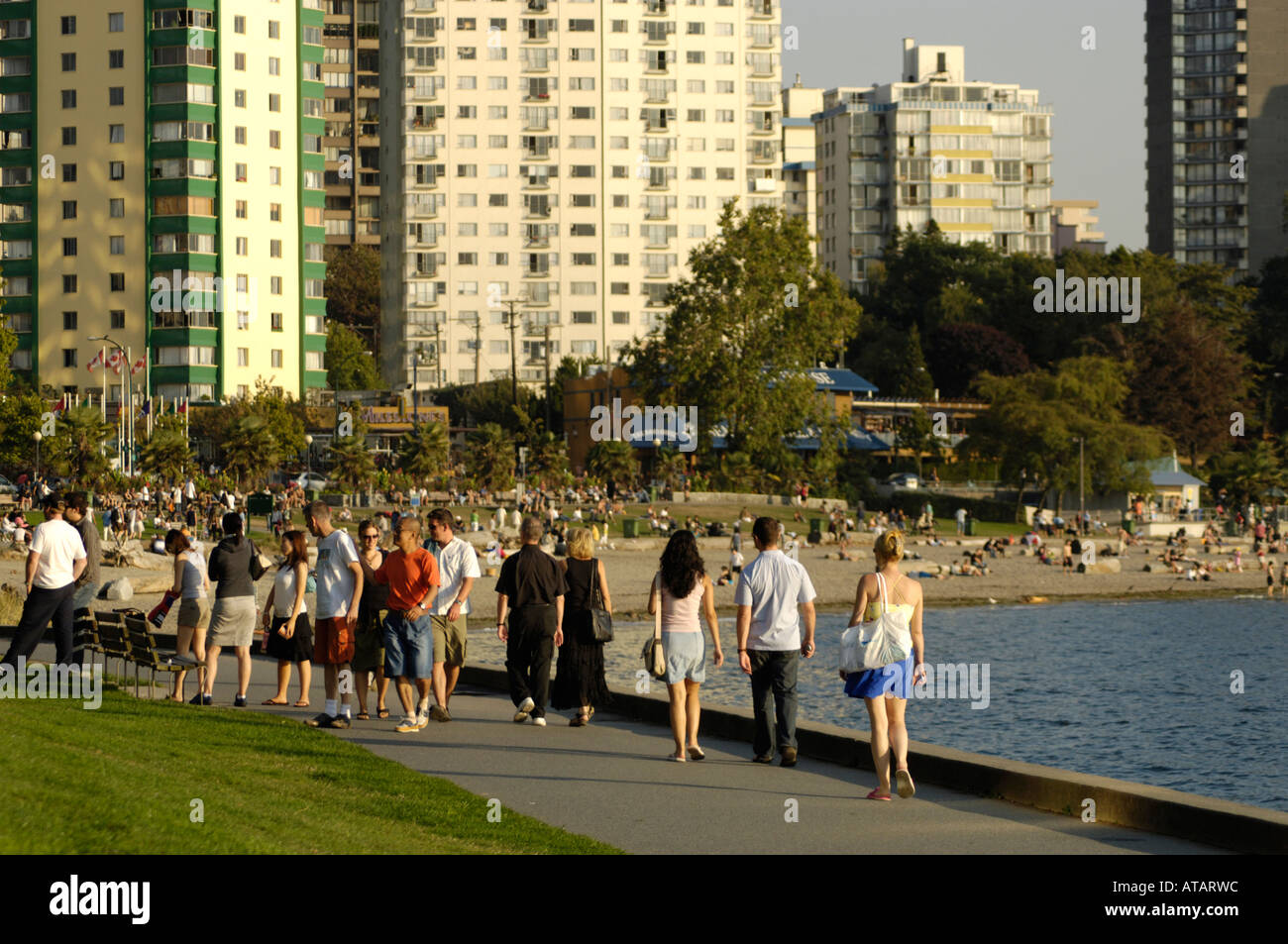 English bay walk hi-res stock photography and images - Alamy