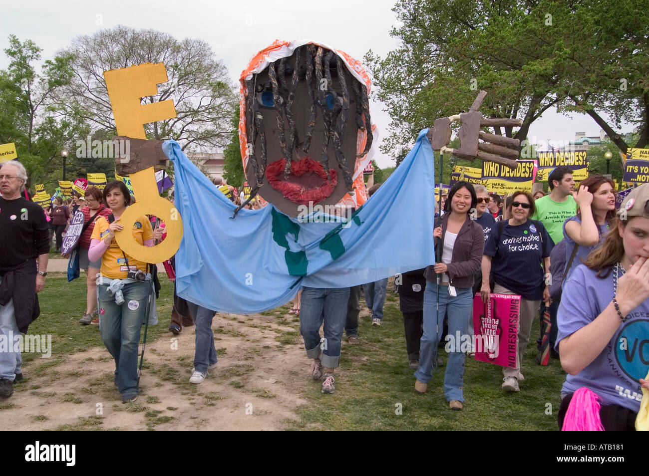 Guerilla Theatre giant puppet at the March for Womens Lives Washington DC 2004 Stock Photo