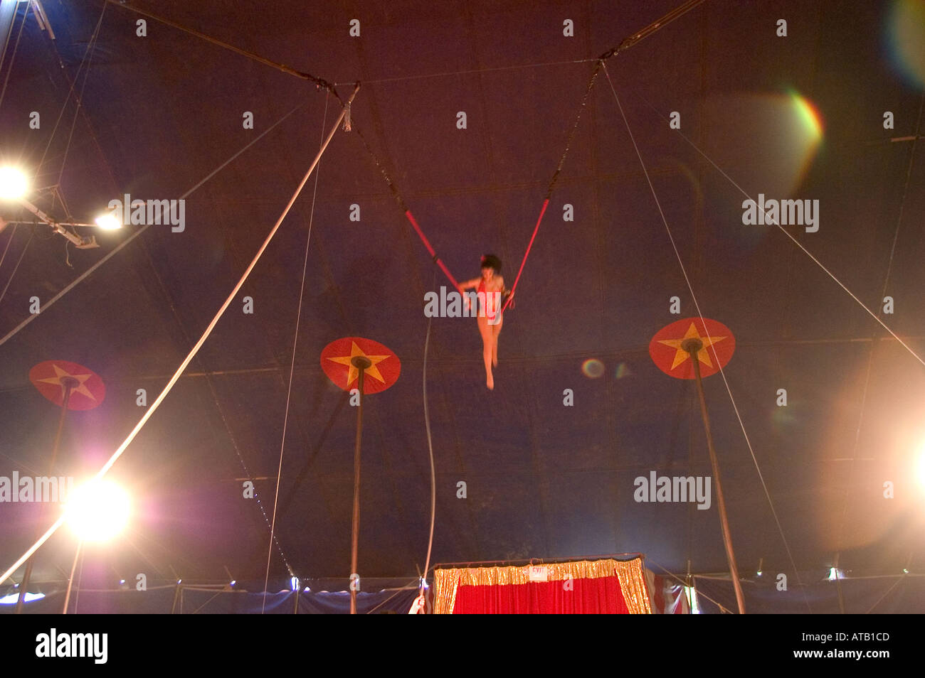 Flying trapeze artist Walker Brothers Circus Stock Photo
