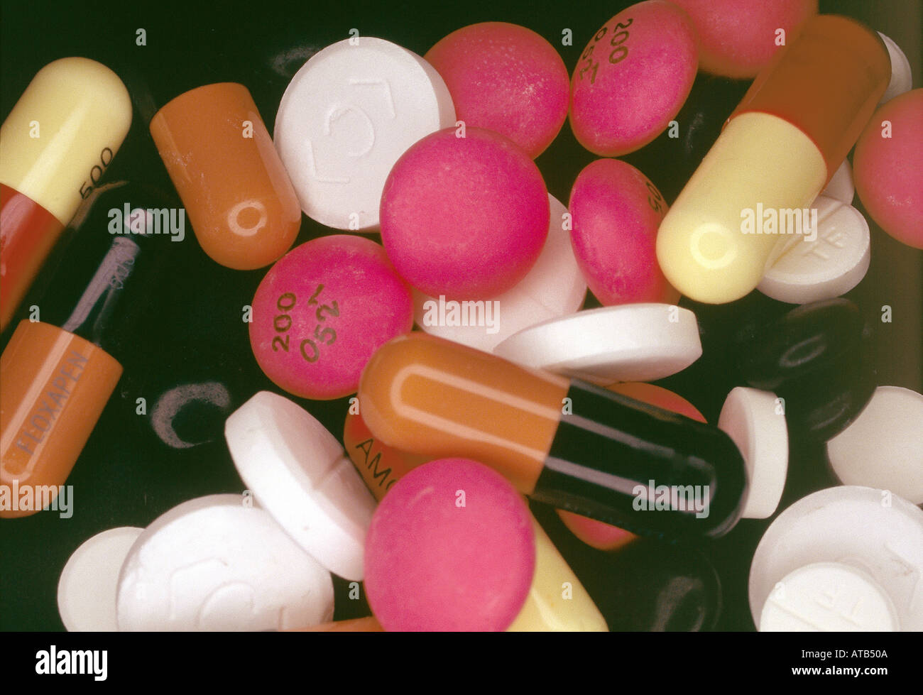 Capsule Pill Omp 20 Discounted Sale