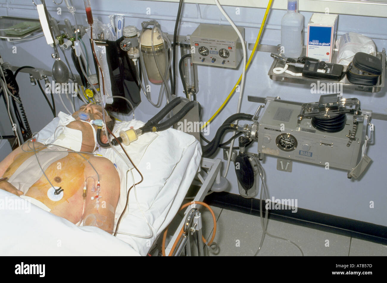 Patient in intensive care unit ITU or ICU Stock Photo 1684860 Alamy