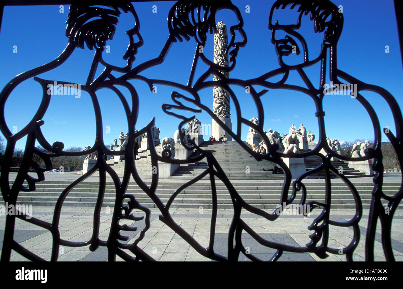Vigeland park wheel of life hi-res stock photography and images - Alamy
