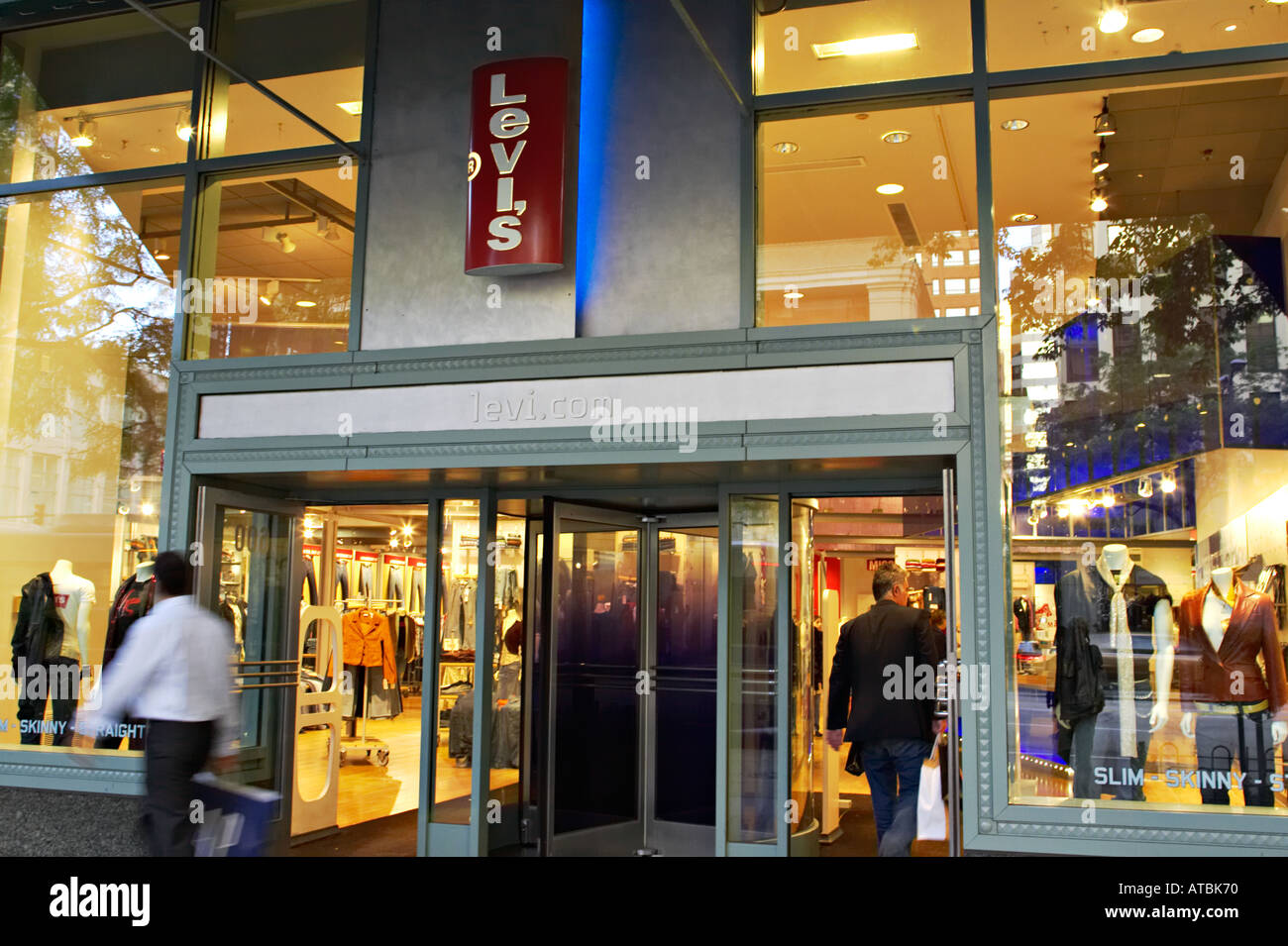 Levi's store michigan ave new arrivals