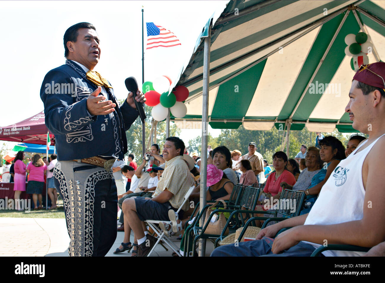 EVENTS Waukegan Illinois Male signer in traditional Mexican costume