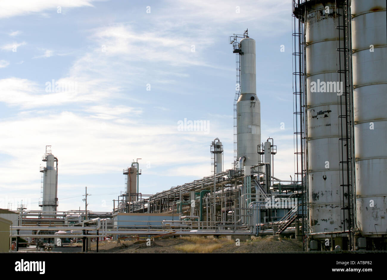 Oil and gas industry near the Canadian Rocky Mountains in Alberta, Canada Stock Photo Alamy