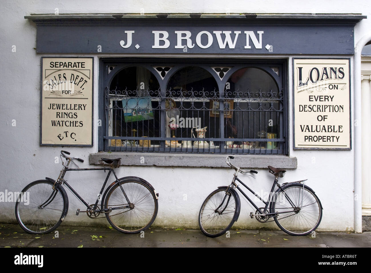 open-air museum Bunratty Castle, shop with bicycles, Ireland, Clarens, Bunratty Castle and Folk Park, Bunratty Stock Photo