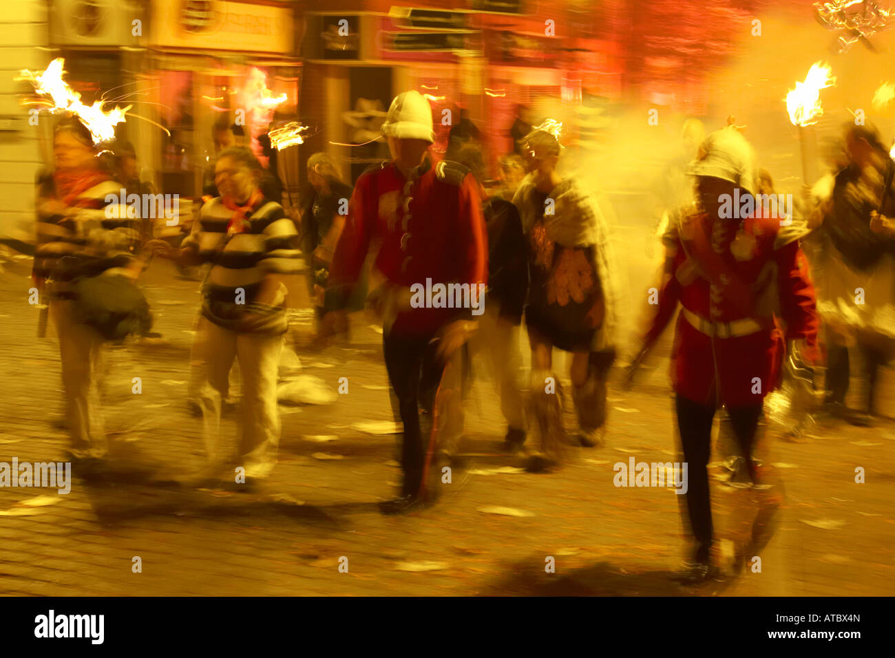 Guy Fawkes Night ( Bonfire Night ) , Lewes , Sussex , Uk Stock Photo ...