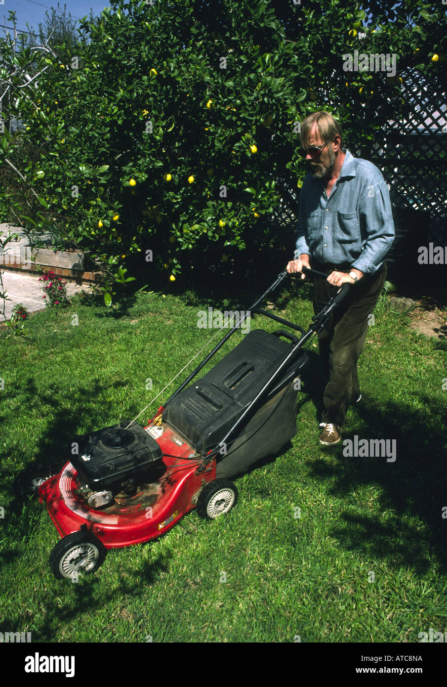 Motor lawn hi res stock photography and images Alamy