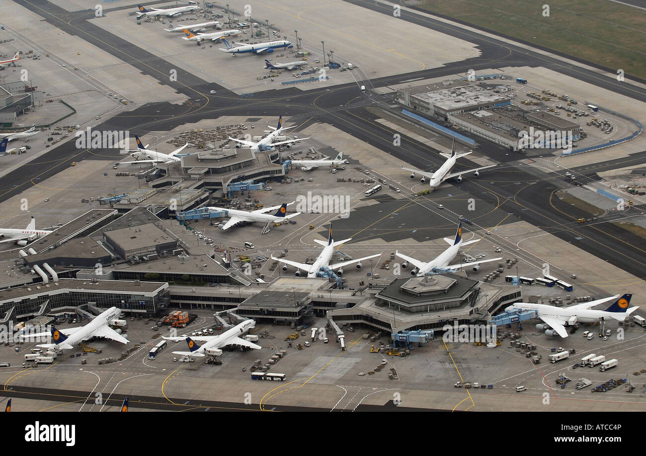 International airport frankfurt on the main hires stock photography and images Alamy