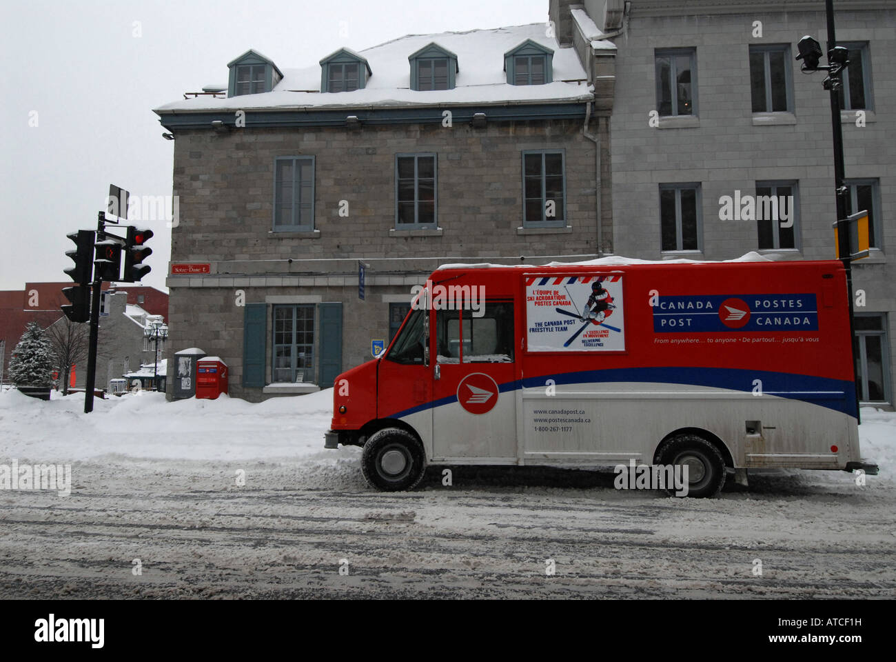 Poste canada Truck in old montreal Stock Photo Alamy