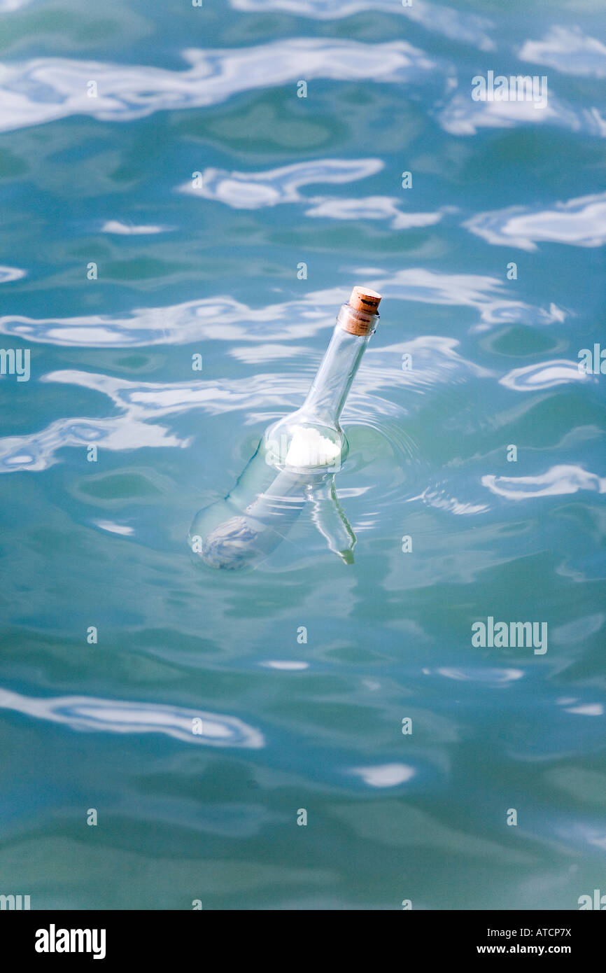 News social letter hi-res stock photography and images - Alamy
