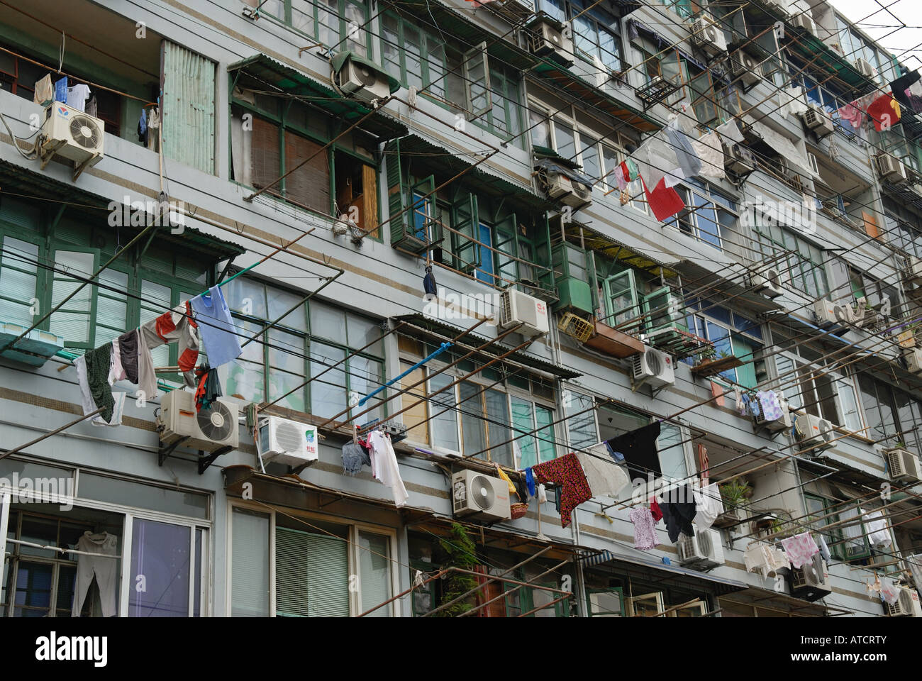 block of flats in shanghai Stock Photo - Alamy