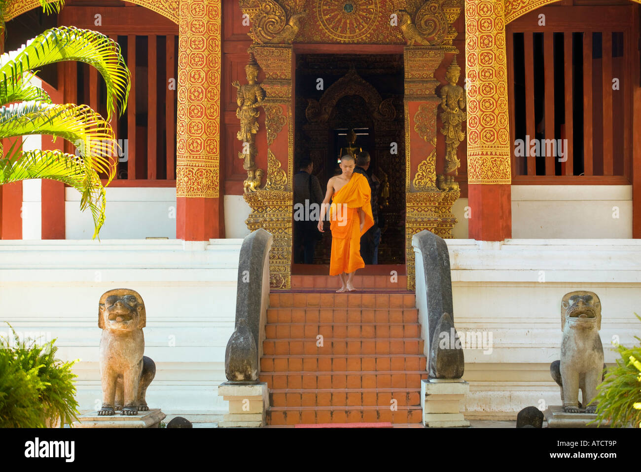 monk in the Wat Phra sing temple in Chiang Mai Stock Photo