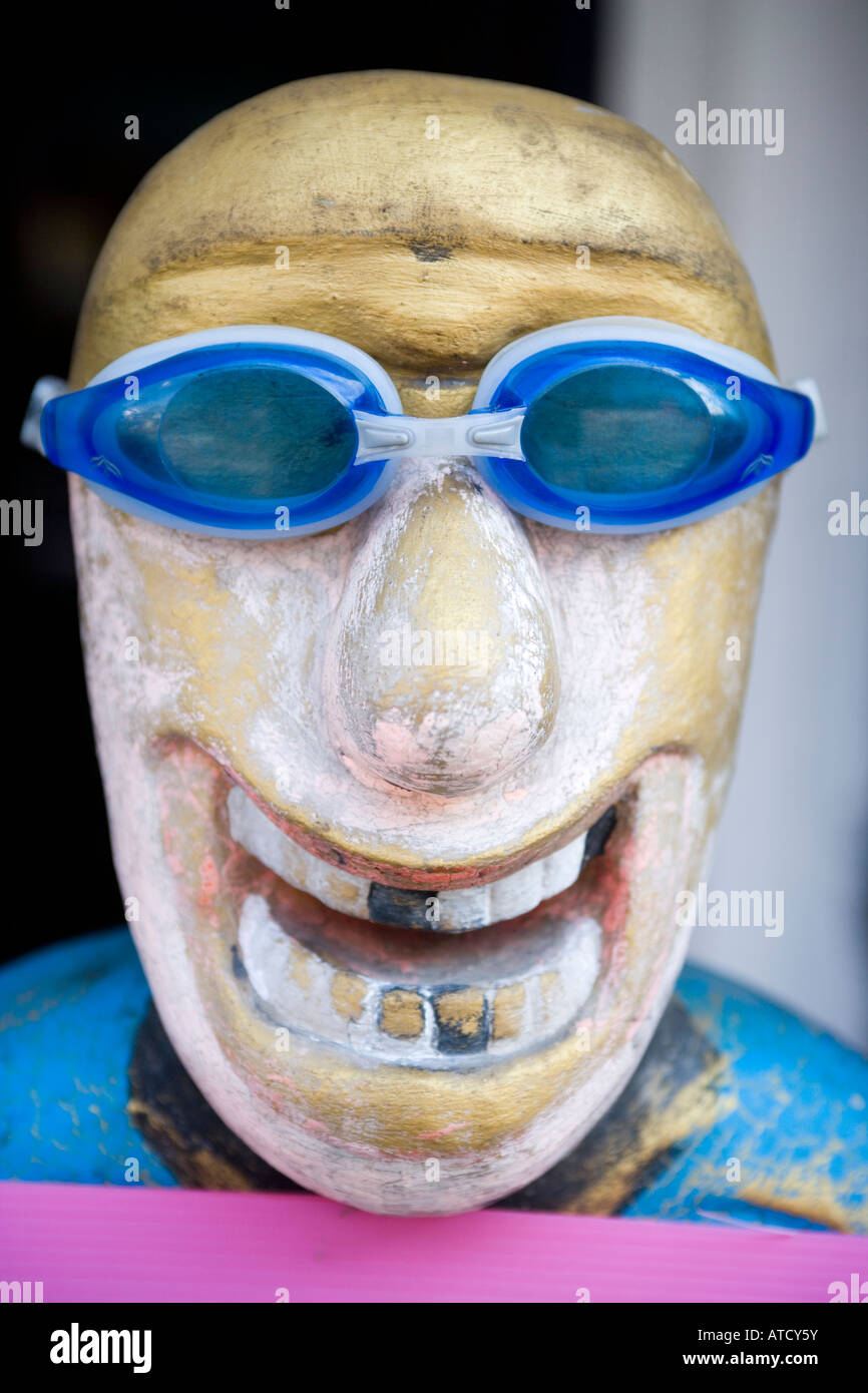 Smiley Mannequin Face wearing swimming goggles Stock Photo Alamy