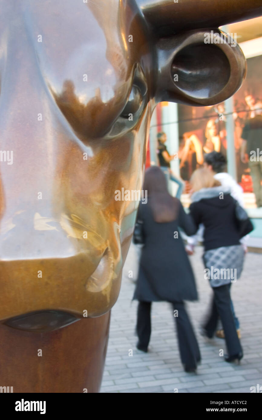 Bronze bull sculpture outside the Bullring shopping centre. Birmingham