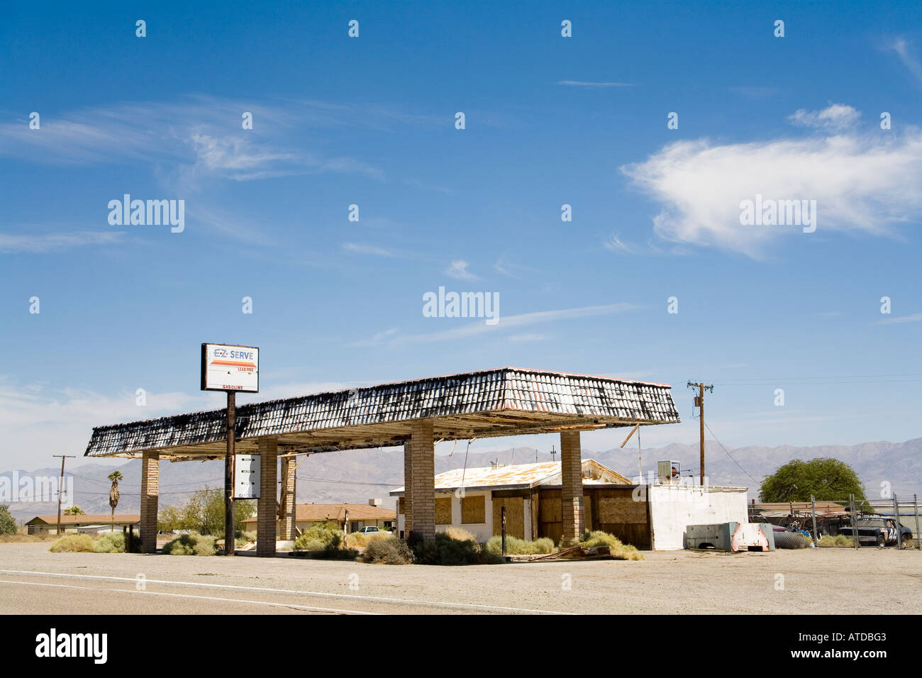 Deserted gas station in Trona, Mojave desert, California, USA Stock Photo