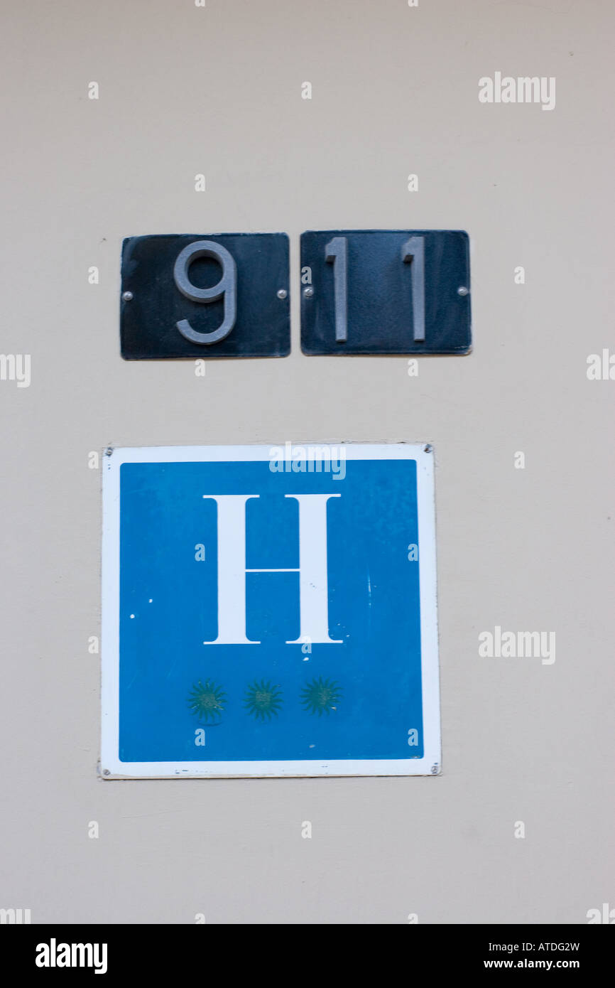 9 11 hotel sign of 3 stars Stock Photo