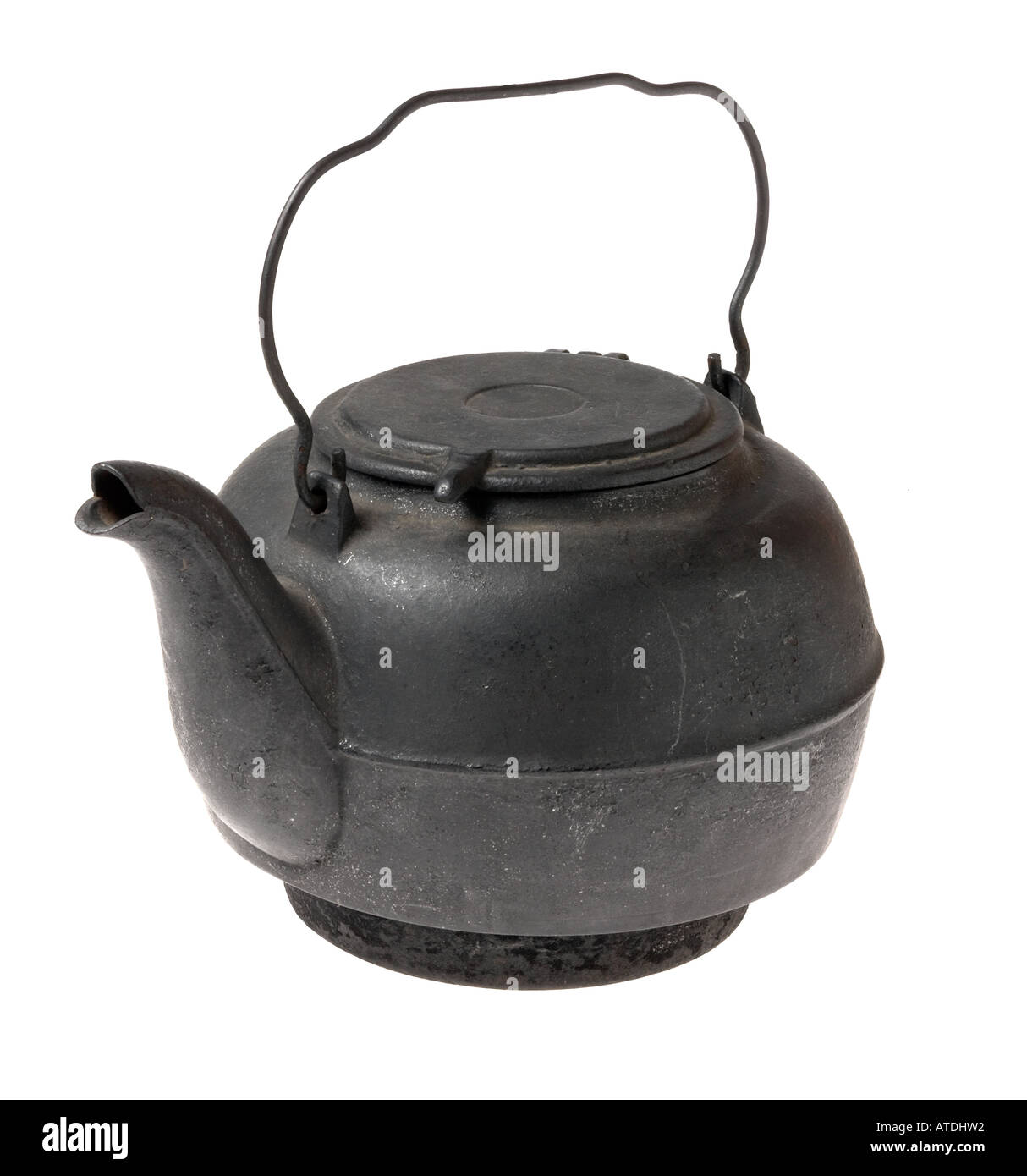 https://c8.alamy.com/comp/ATDHW2/antique-cast-iron-teapot-ATDHW2.jpg