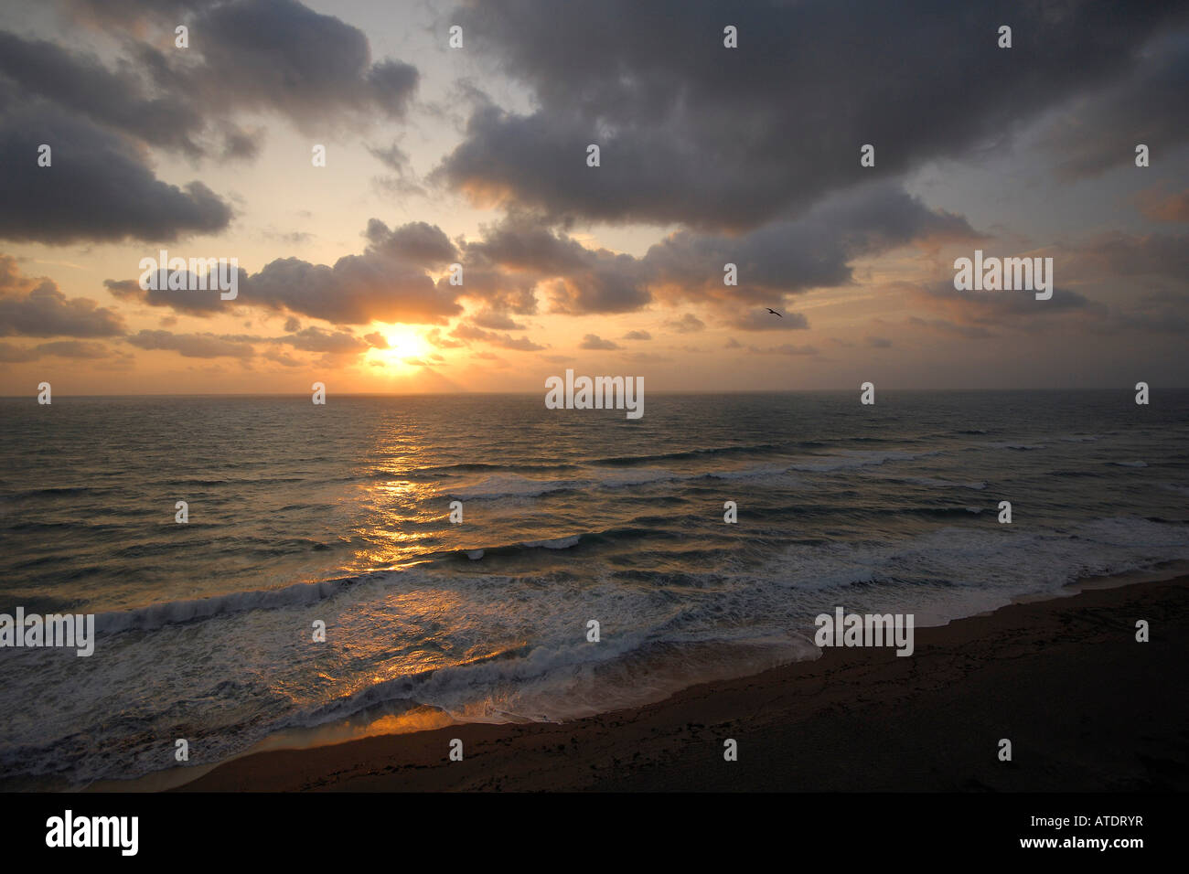 Sunrise Florida Atlantic Ocean Stock Photo - Alamy