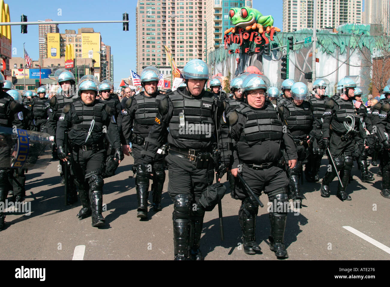 Chicago police at a demonstration against the war in Iraq Stock Photo